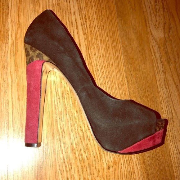 Halston Suede Platform Block Heel - Picture 1 of 5